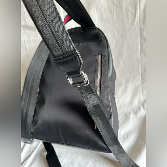 Burberry-Like Black Backpack - Picture 4 of 13